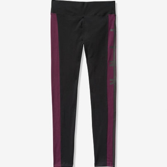 ❌SOLD ❌VS Pink leggings - Picture 3 of 3